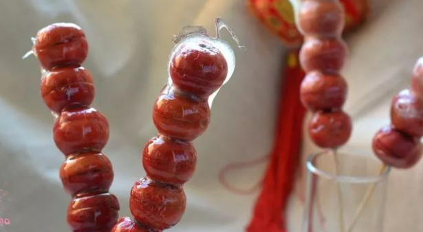 一串冰糖葫芦的热量是多少