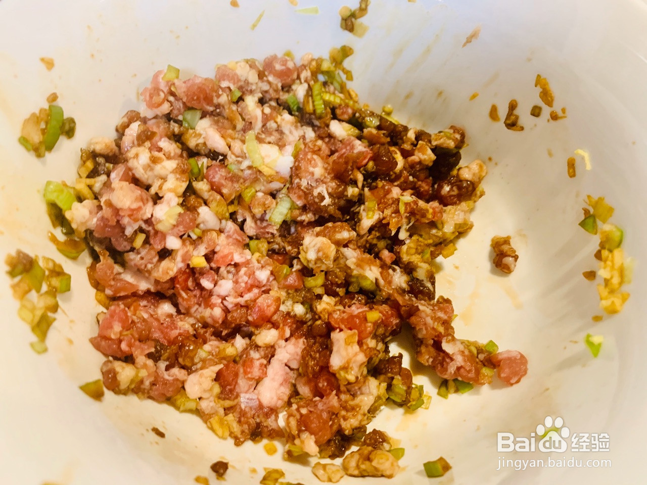 槐花肉水饺的做法