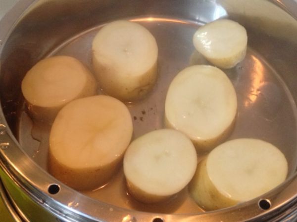 龙利鱼黄油杂菜土豆泥