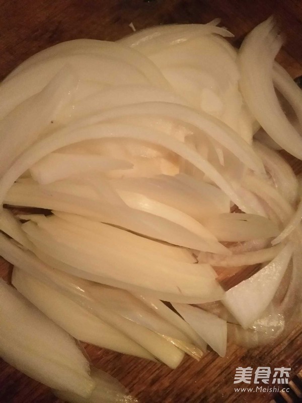 捞拌金针菇的做法