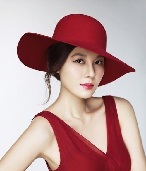 韩国电影《我的家教老师》里的女主角叫什么