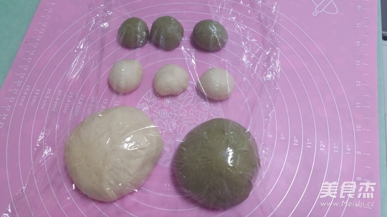 乌龟豆沙包的做法