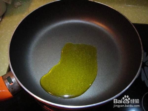 白领中餐吃什么---土豆焖饭!