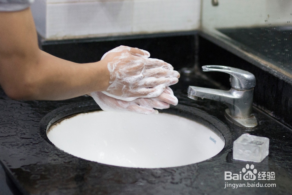 WIS手工皂要怎么使用？