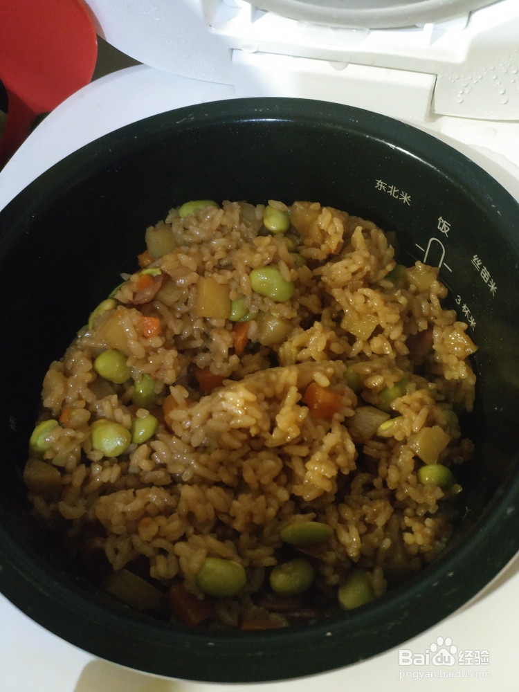 超诱人的腊肠闷饭