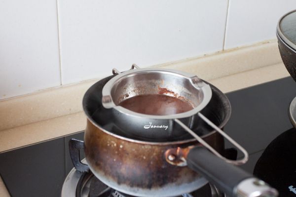 巧克力戚风蛋糕