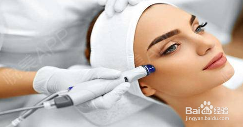 长痘不怕，教您祛痘印的美容项目