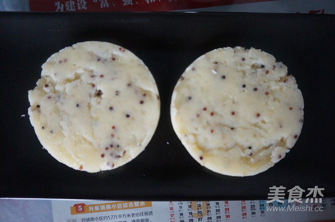 藜麦土豆三文鱼汉堡