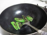 如何制作美味好吃的虎皮辣椒