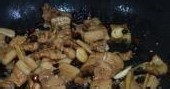 教你做辣椒炒五花肉