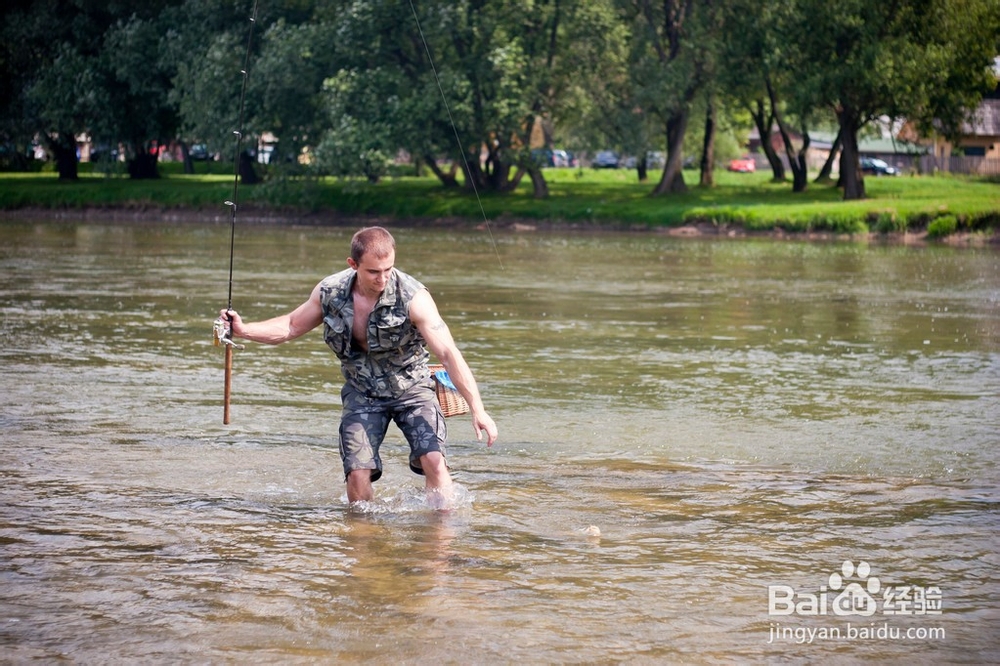 爆炸钩钓大草鱼饵料配方怎么做?