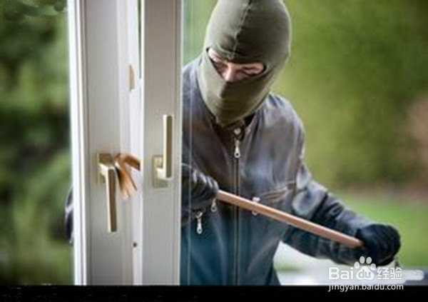 如何教孩子拒绝陌生人进门