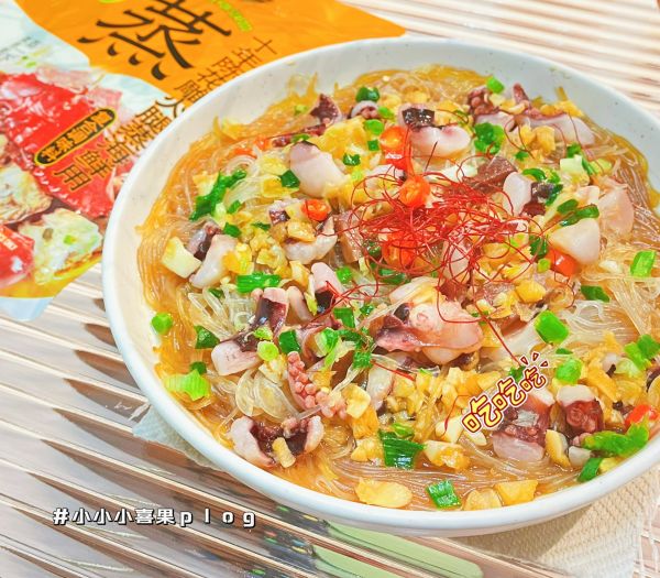 鱿鱼花雕粉丝煲