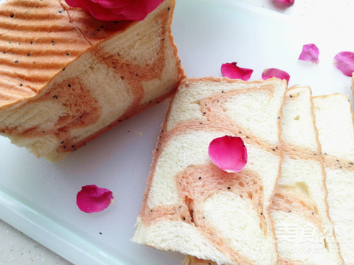 火龙果吐司的做法