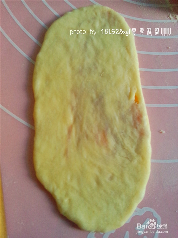 果味面包:橙皮面包卷