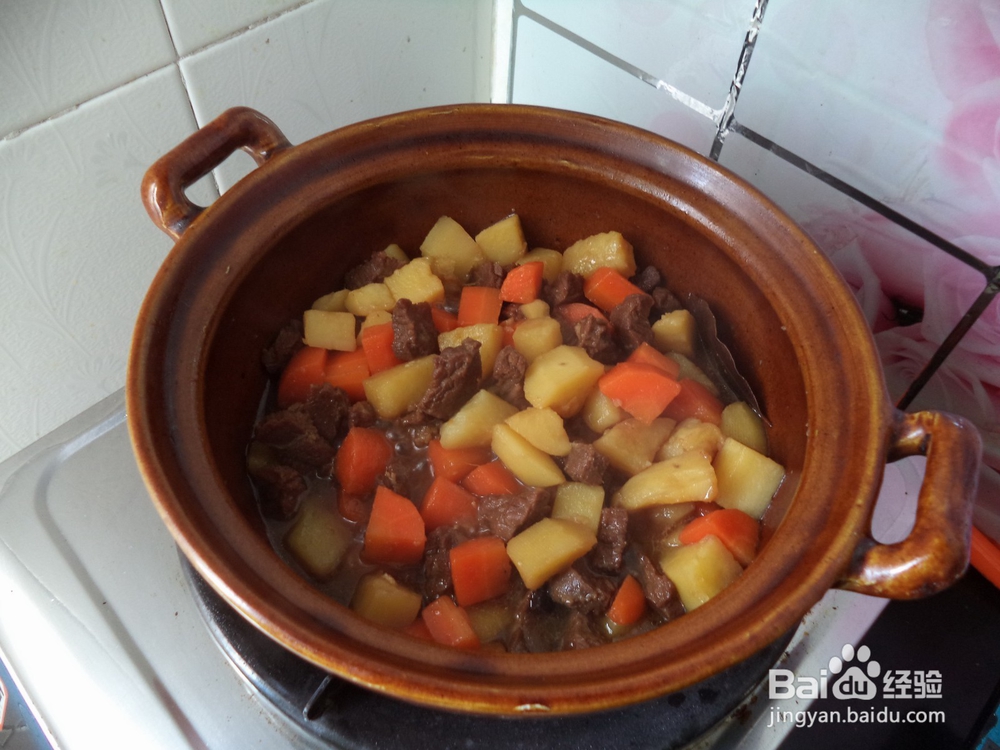 怎么做胡萝卜土豆炖牛肉