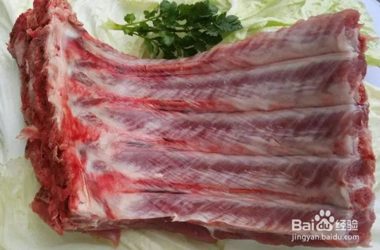蜜汁香烤排骨,好吃到流口水,家中招待客人必备