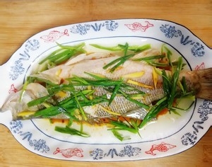 如何做清蒸鱼