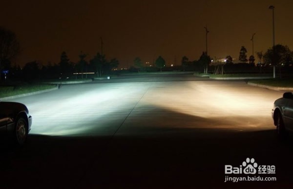 疝气灯黑影解决方法