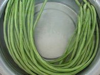 家庭版酸豆角如何腌制