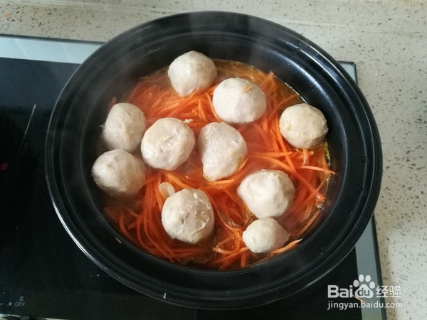 如何做出美味可口的胡萝卜丝肉丸