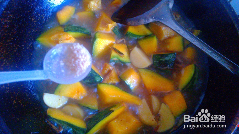 南瓜怎么做最好吃——东北家常菜“南瓜炖土豆”
