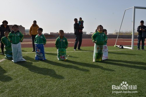 【小鱼宝贝之歌】夏令营活动方案