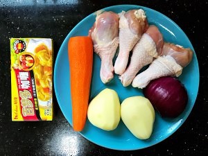 好吃的咖喱鸡腿饭