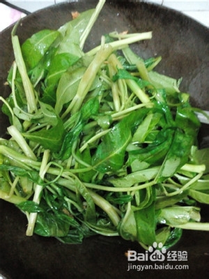 空心菜怎么做好吃？蒜爆空心菜怎么做？