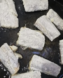 红烧带鱼的做法
