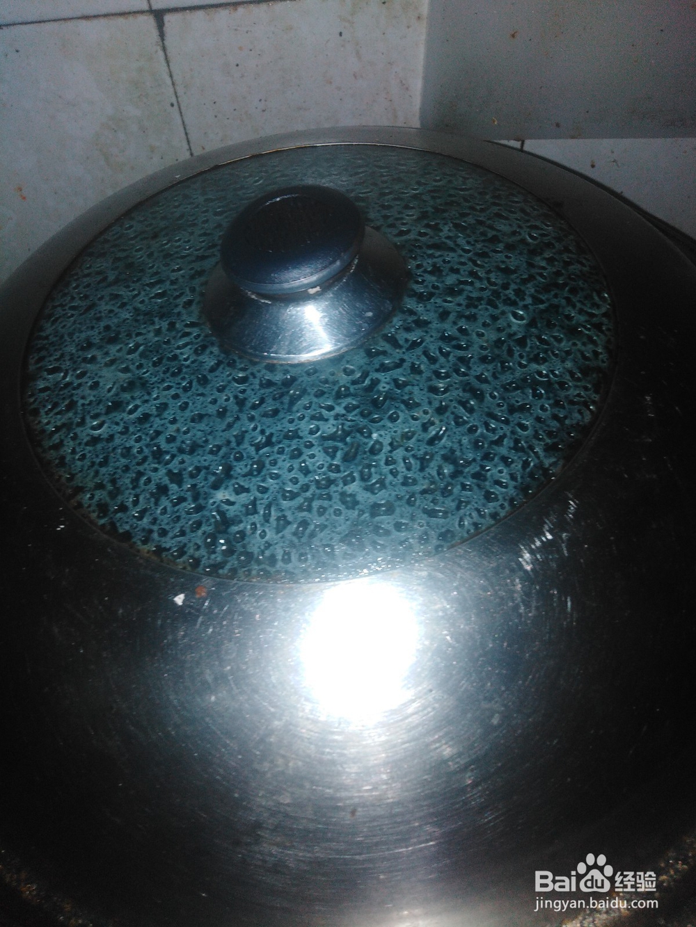 鹌鹑蛋如何炒虾皮？