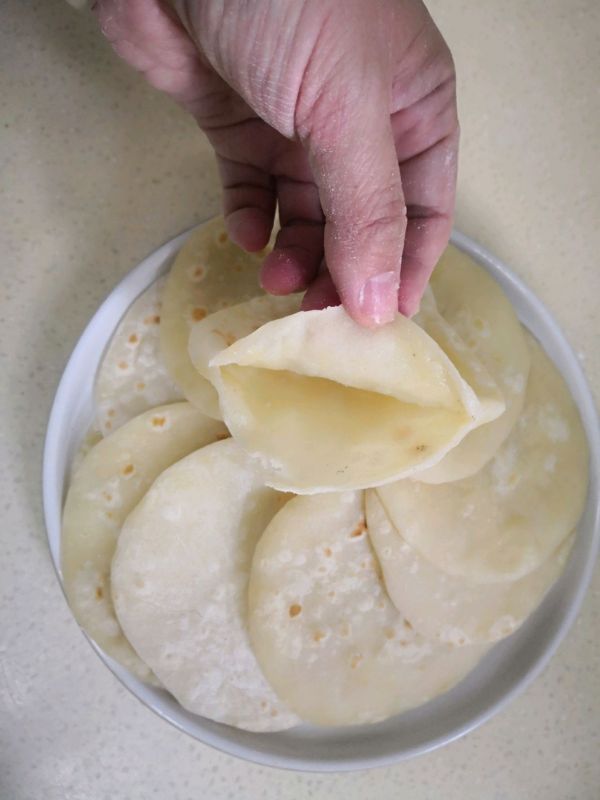 小巧精致口袋饼