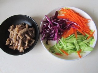 粉婆婆土豆粉——凉拌土豆粉