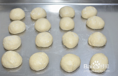 香浓好吃的香肠芝士面包怎么做?