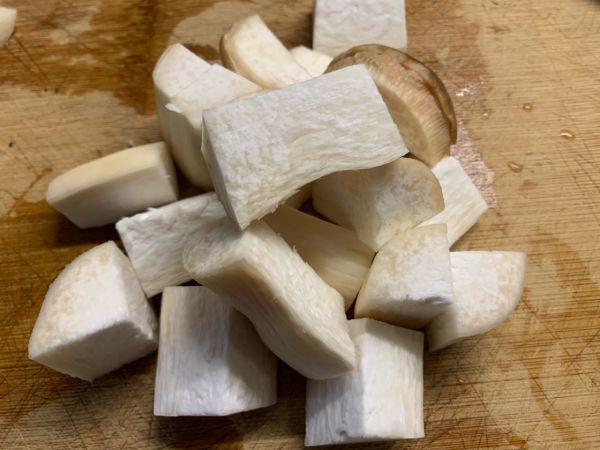 杏鲍菇山药烧排骨