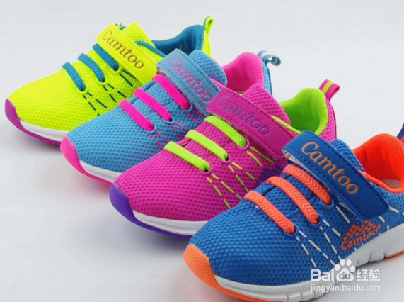 如何为宝宝挑选合适的鞋子?