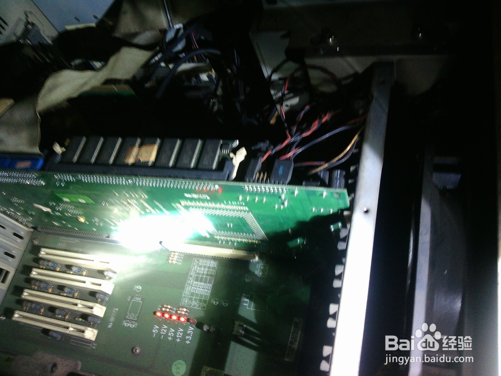 台式电脑黑屏的维修方法