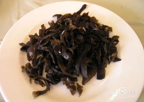 如何做家常木耳炒肉丝？