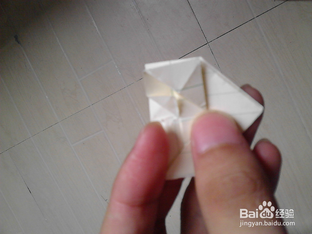 如何折叠爱心