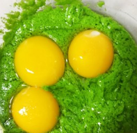 六寸菠菜汁戚风蛋糕的做法