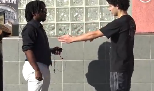 愚人节快到了，恶搞恶搞小伙伴吧！