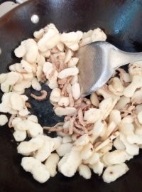 荸荠和肉丝的爱恋