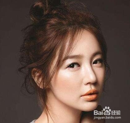 靓丽OL美发攻略,教你清新淡雅扎发