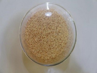 黑全麦牛肉汉堡怎么做