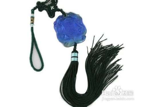 怎样装饰汽车内部？【如何添置小摆设】