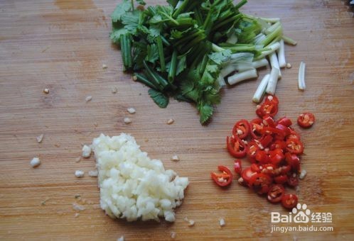 家常版凉拌猪耳是如何做的?教程图解