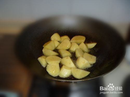 家常菜——土豆烧排骨