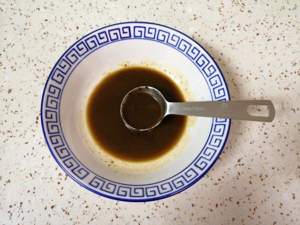 豆皮蔬菜卷蘸酱