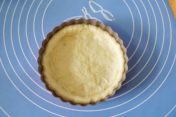 鱿鱼热狗肠披萨