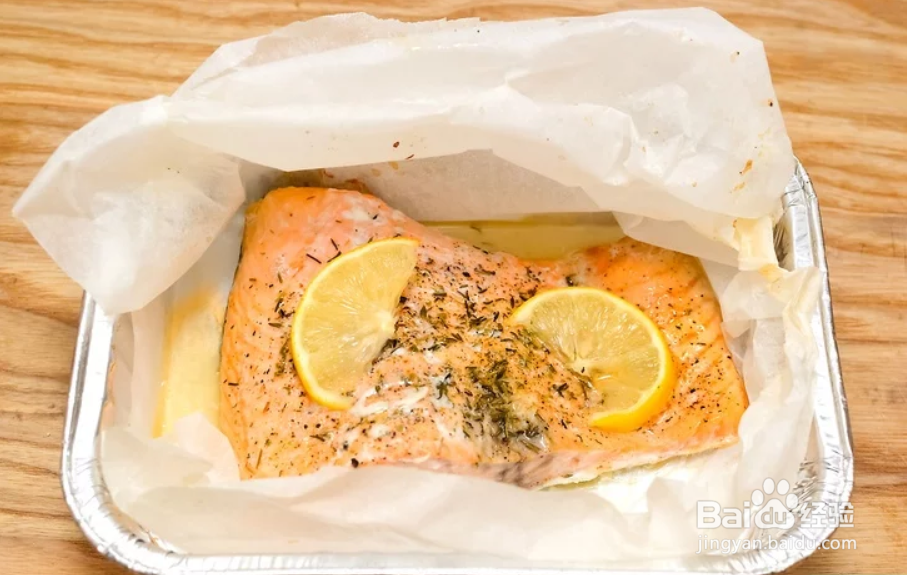 如何烘烤三文鱼